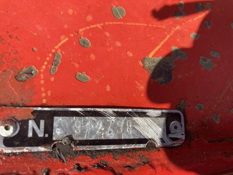 [3508-5624245-18.jpg]