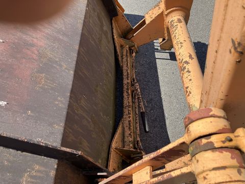 [3508-6116509-7.jpg]