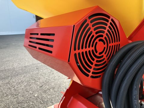 [3508-6148198-12.jpg]