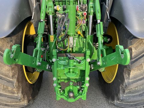 [3508-6285984-12.jpg]