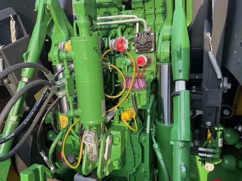 [3508-6285984-25.jpg]