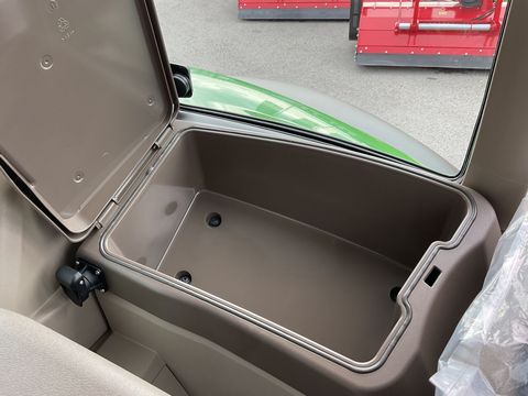 [3508-6290317-26.jpg]