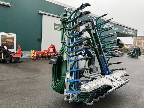 [3508-6499437-3.jpg]