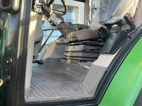 [3508-6518885-4.jpg]