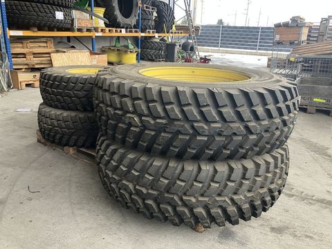 [3508-6670081-4.jpg]