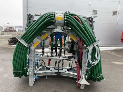 [3508-6679403-4.jpg]