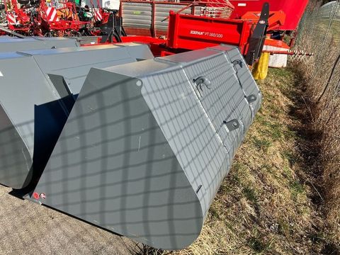 [3511-5421864-5.jpg]