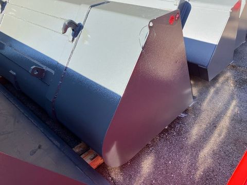 [3511-5421870-4.jpg]