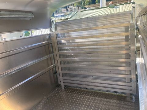 [3511-6172758-13.jpg]