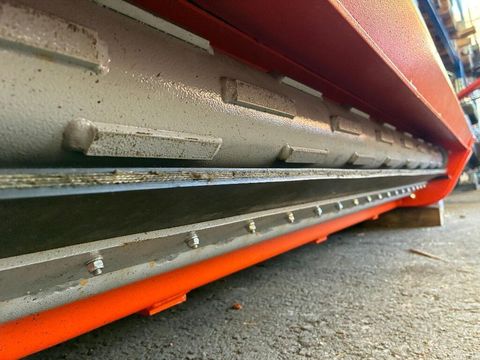 [3511-6660377-6.jpg]