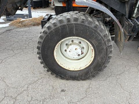 [3511-6750827-4.jpg]