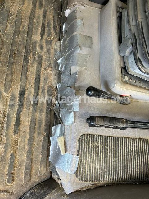 [3559-6299532-3.jpg]