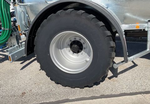 [3571-3801706-8.jpg]