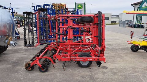 [3571-3810644-5.jpg]