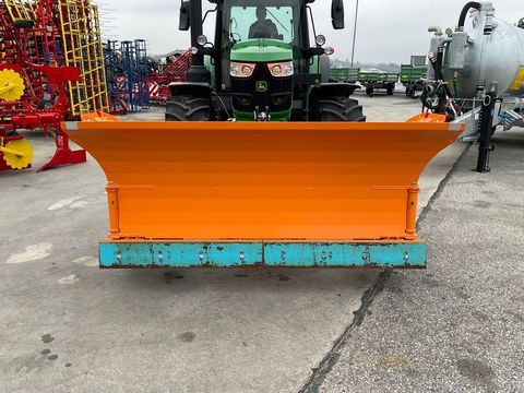 [3571-4135712-7.jpg]