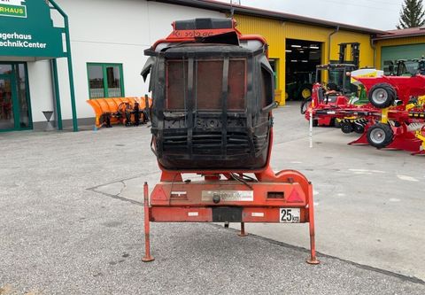 [3571-4147949-6.jpg]