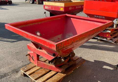 [3571-4390803-3.jpg]