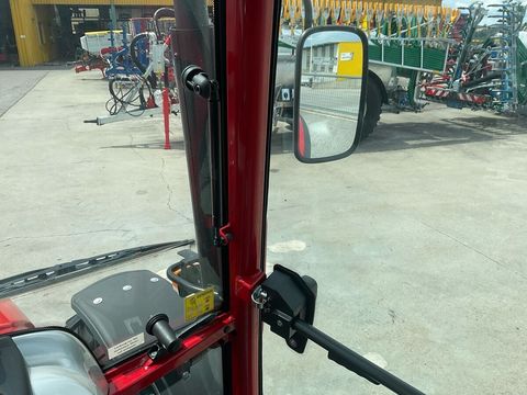 [3571-4483791-15.jpg]