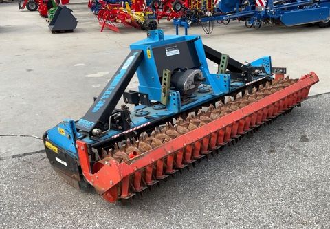 [3571-4575314-3.jpg]