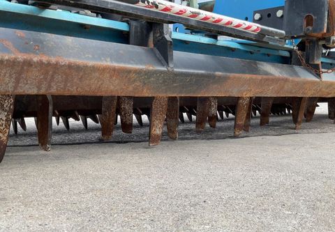 [3571-4575314-8.jpg]