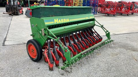 [3571-4575319-4.jpg]