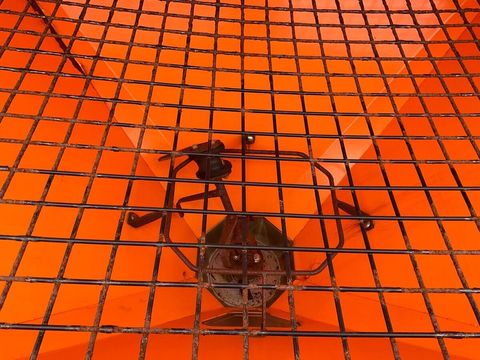 [3571-4811077-9.jpg]