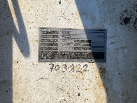 [3571-4826627-6.jpg]