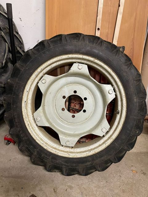 [3571-6273697-12.jpg]