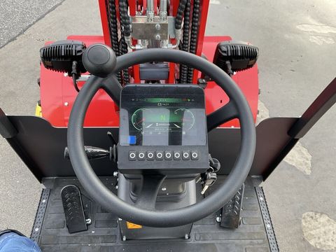 [3571-6462513-9.jpg]