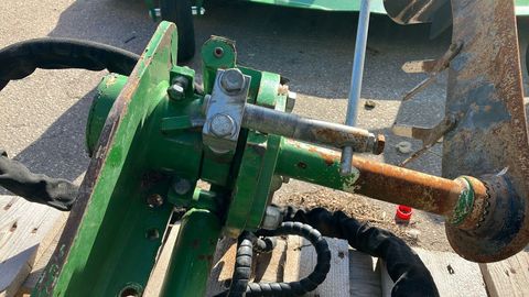 [3571-6495844-6.jpg]