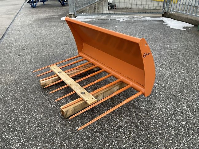 [3571-6622403-0_1.jpg]