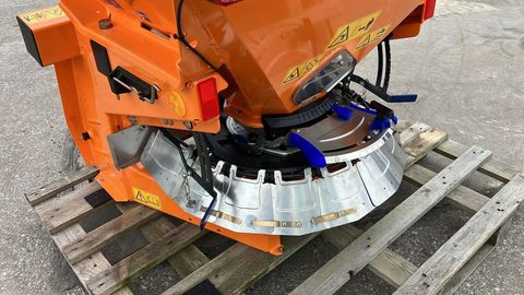 [3571-6666550-6.jpg]