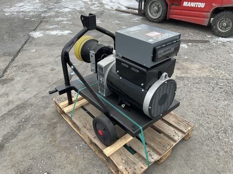 [3571-6679277-3.jpg]