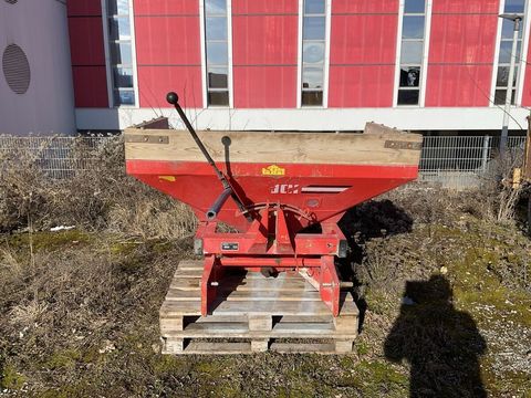 [3571-6753738-4.jpg]