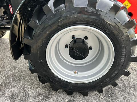 [3592-5562382-19.jpg]