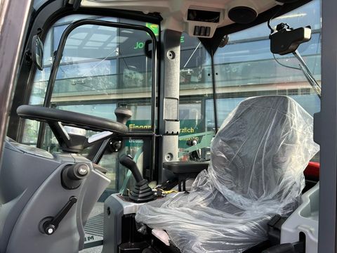 [3592-5562382-21.jpg]