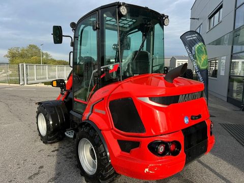 [3592-5562382-6.jpg]