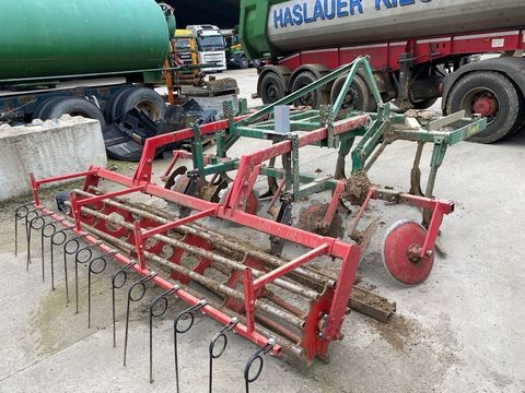 [3592-5724829-3.jpg]