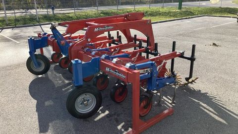 [3592-5813314-5.jpg]