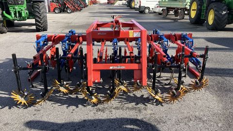 [3592-5813314-7.jpg]