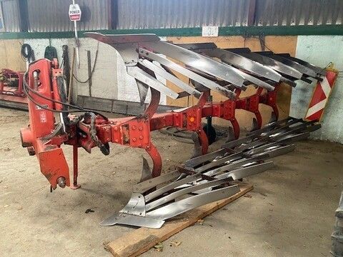 [3592-6328881-3.jpg]