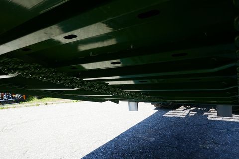 [3600-4442857-6.jpg]