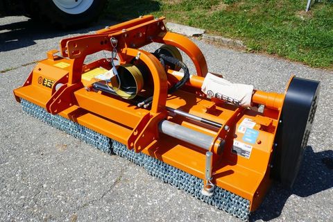 [3600-4442861-10.jpg]