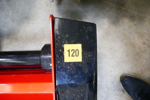 [3600-4470221-3.jpg]