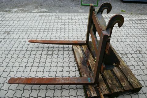 [3600-4487868-5.jpg]