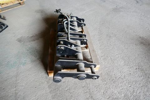 [3600-4490206-3.jpg]