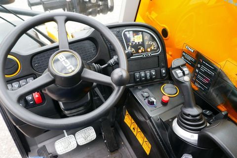 [3600-4781726-9.jpg]