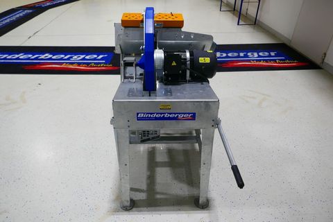 [3600-4876617-7.jpg]