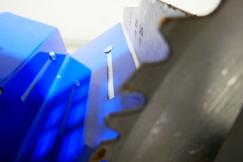 [3600-4876617-8.jpg]