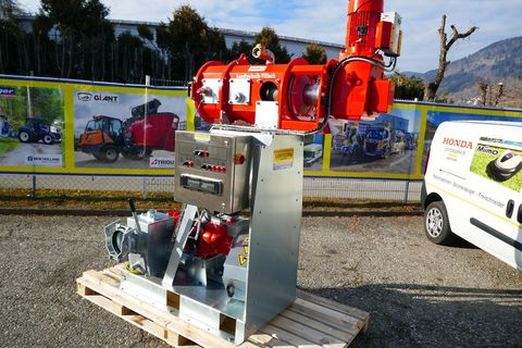 [3600-5233067-3.jpg]